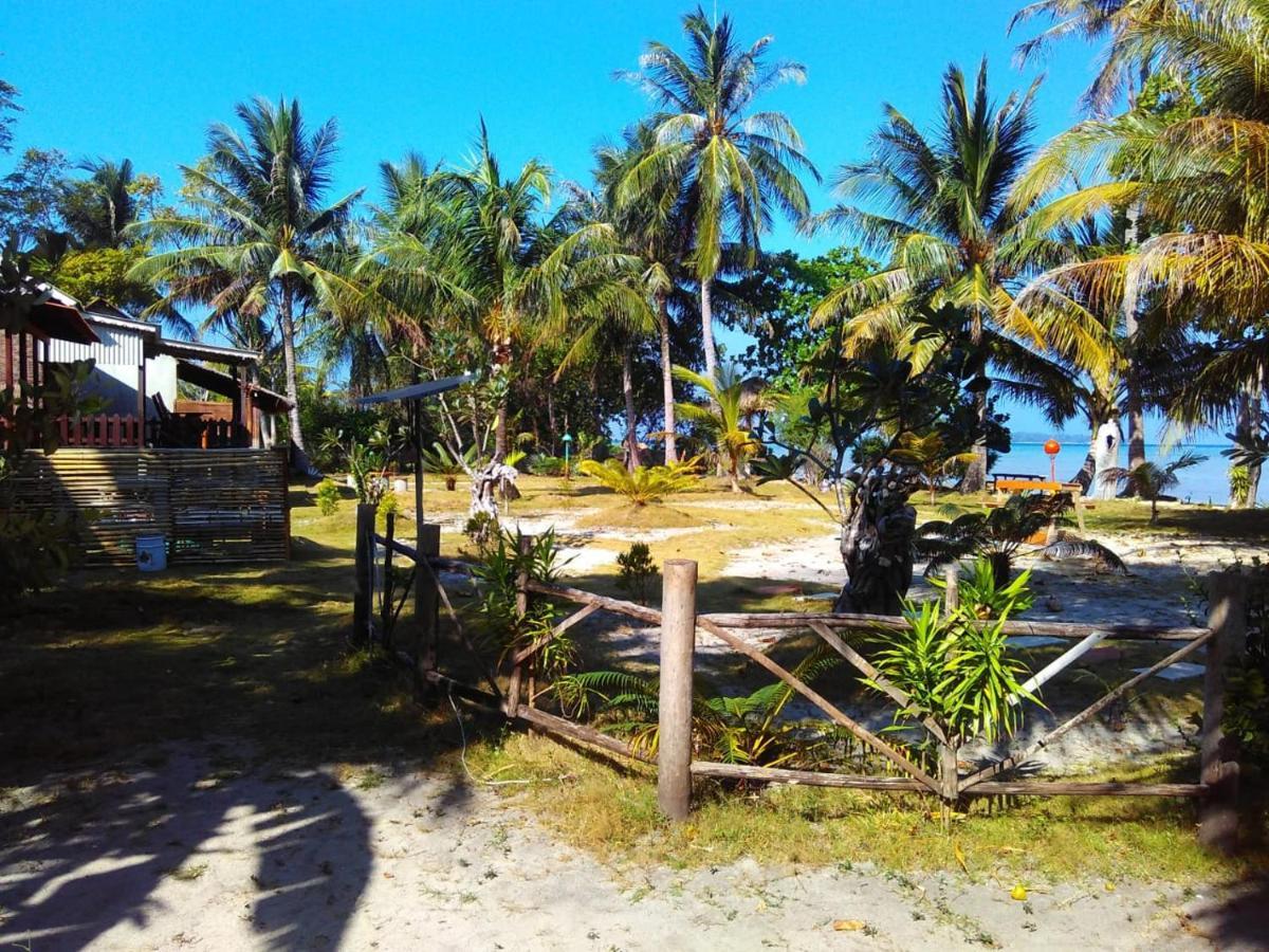 Asari Timo Cottage Îles Îles Karimunjawa Extérieur photo