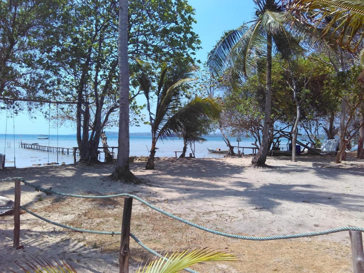 Asari Timo Cottage Îles Îles Karimunjawa Extérieur photo
