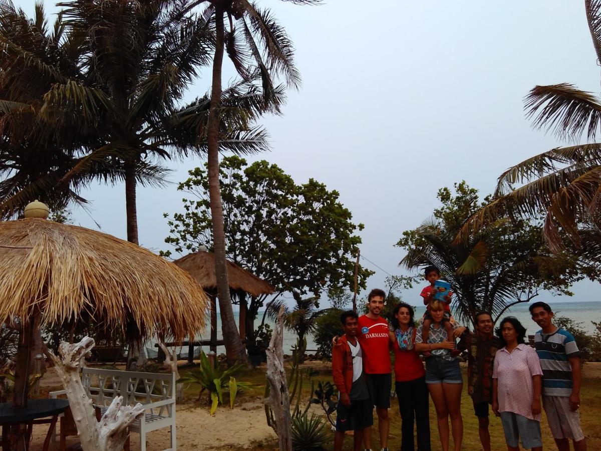 Asari Timo Cottage Îles Îles Karimunjawa Extérieur photo