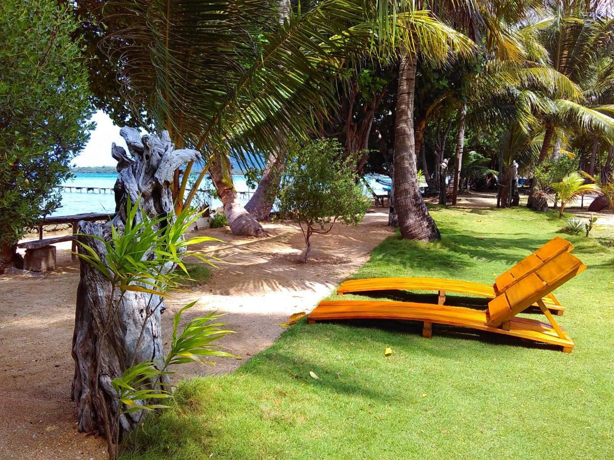 Asari Timo Cottage Îles Îles Karimunjawa Extérieur photo